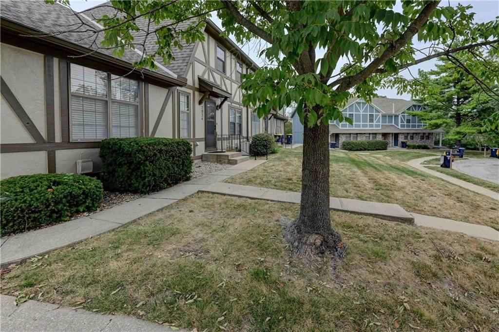 7034 NW Fisk Court — photo 2
