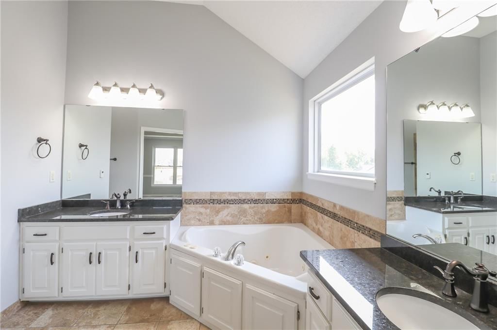 1317 SE Dalton Court — photo 29