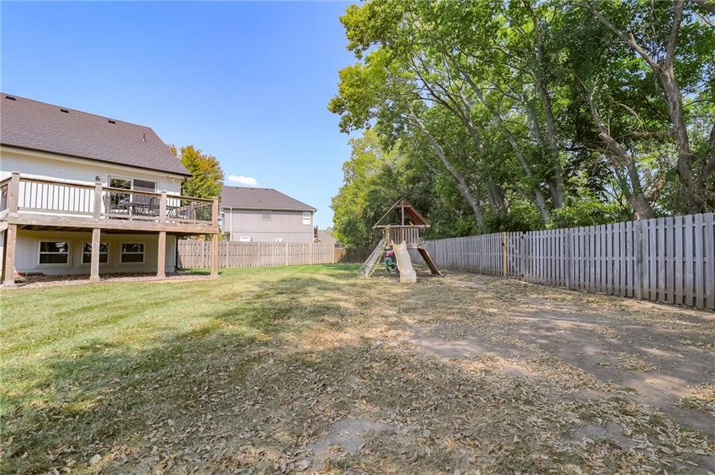 1317 SE Dalton Court — photo 41