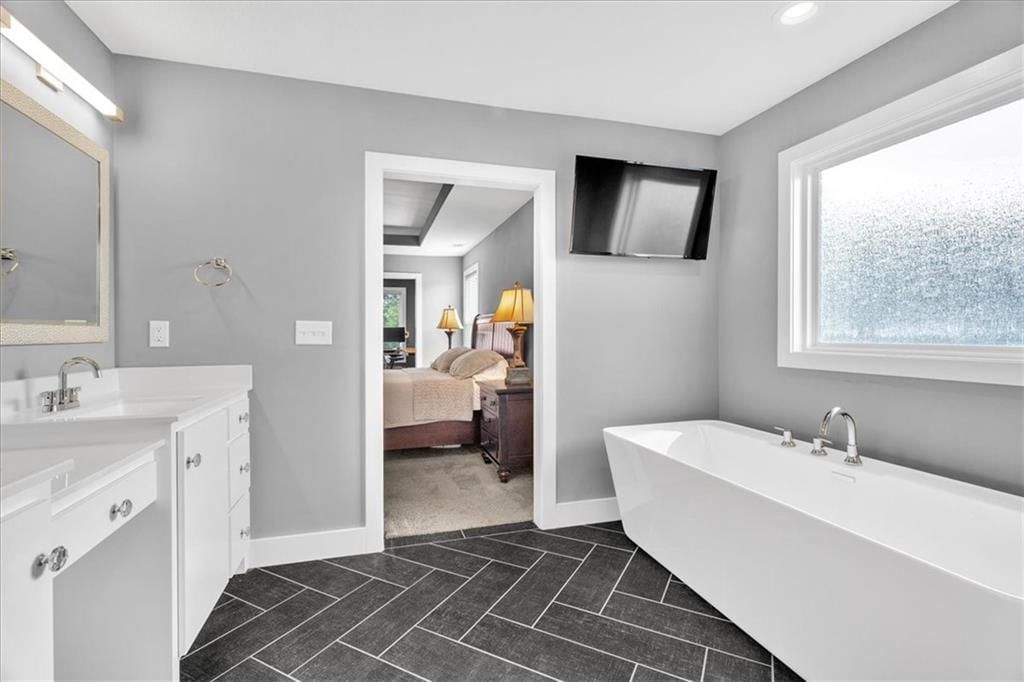 1809 SW Blackstone Place — photo 29