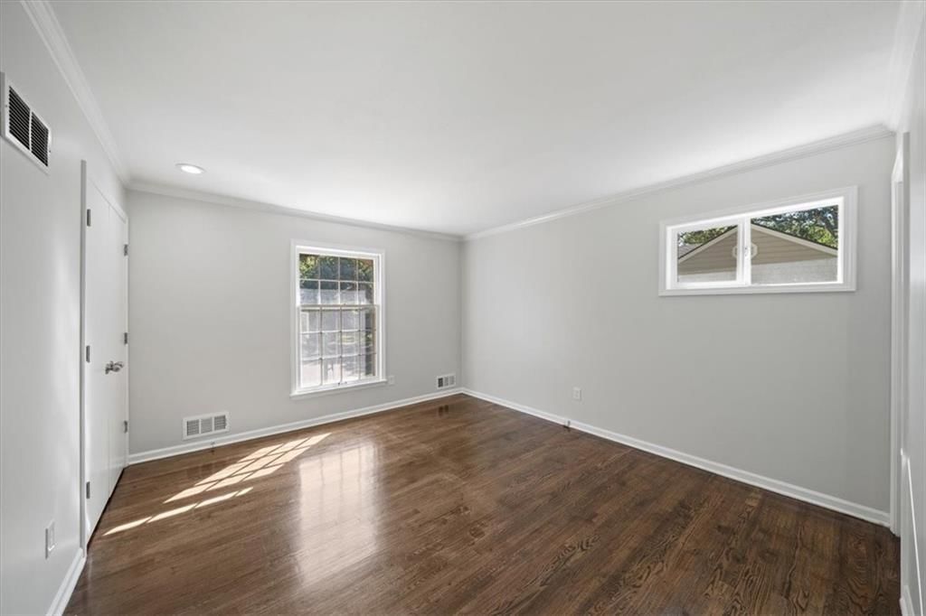 9932 Larsen Street — photo 16