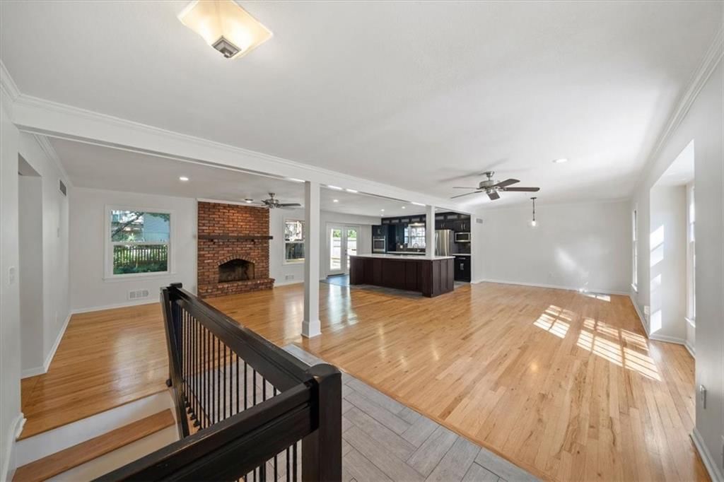 9932 Larsen Street — photo 6