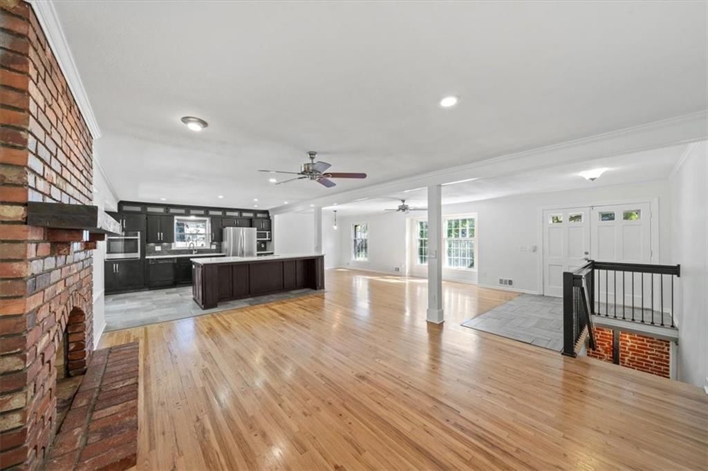 9932 Larsen Street — photo 7