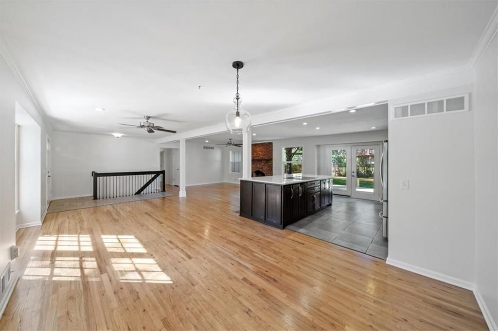9932 Larsen Street — photo 8