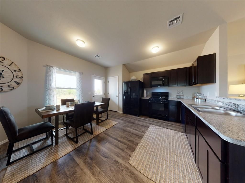 20269 W 194th Street — photo 9