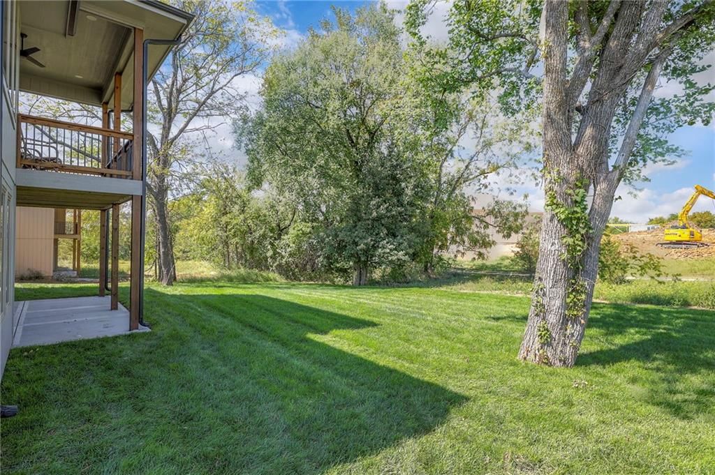 1012 Wilds Parkway — photo 53