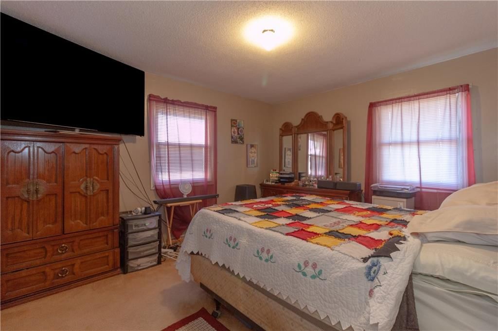 3024 Maplewood Drive — photo 15