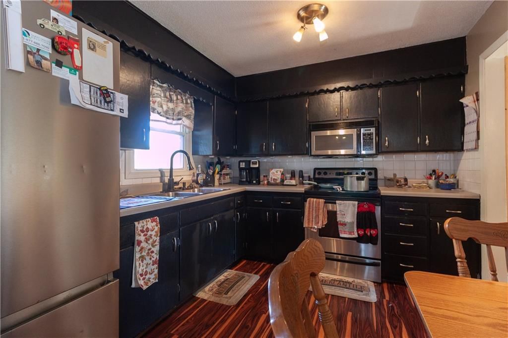 3024 Maplewood Drive — photo 8