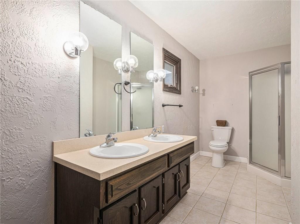 7220 NW Davis Court — photo 16