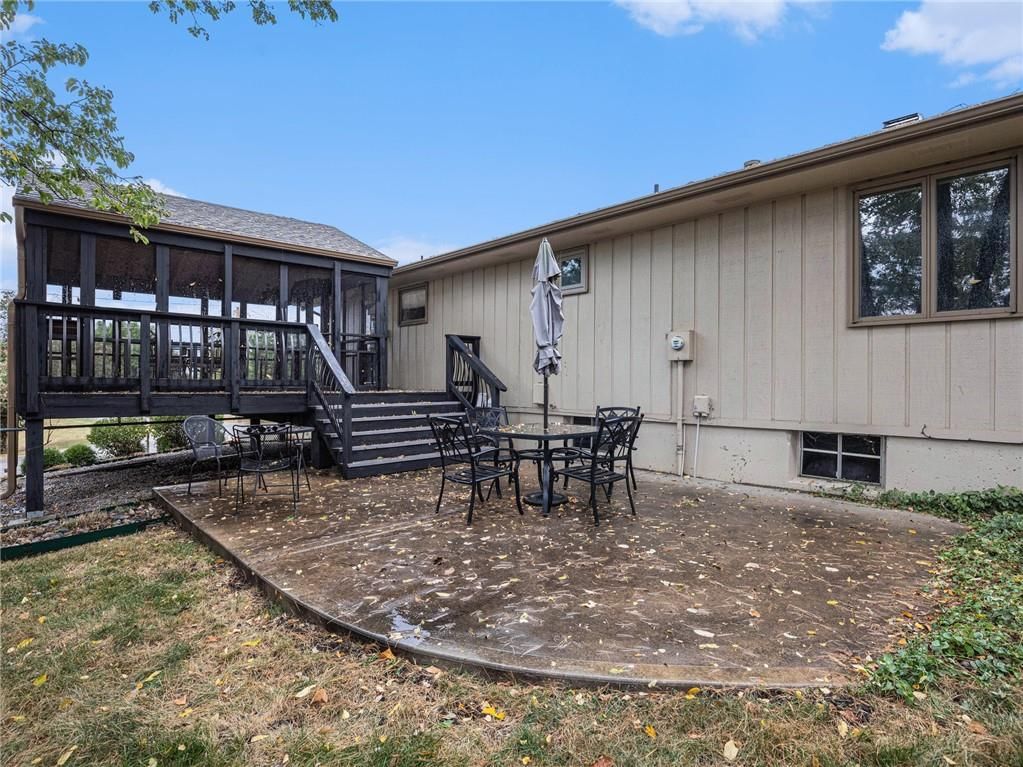 7220 NW Davis Court — photo 24
