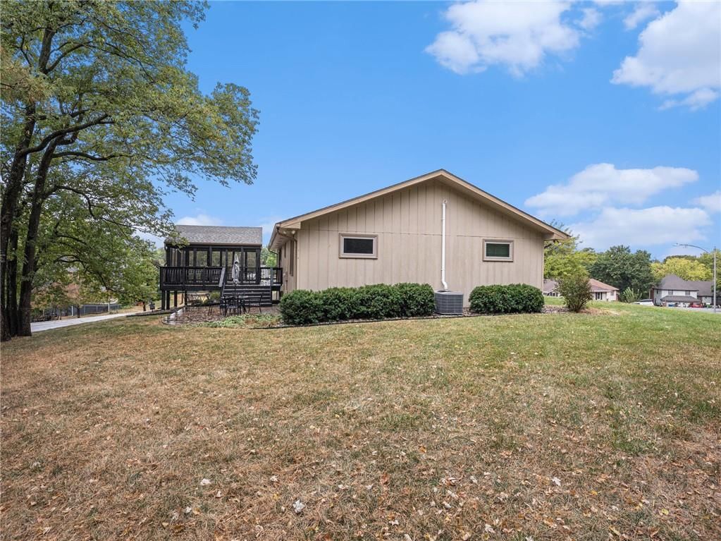 7220 NW Davis Court — photo 26
