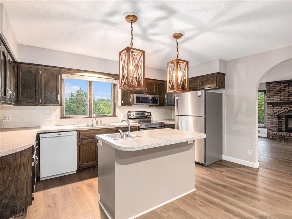 7220 NW Davis Court — photo 10