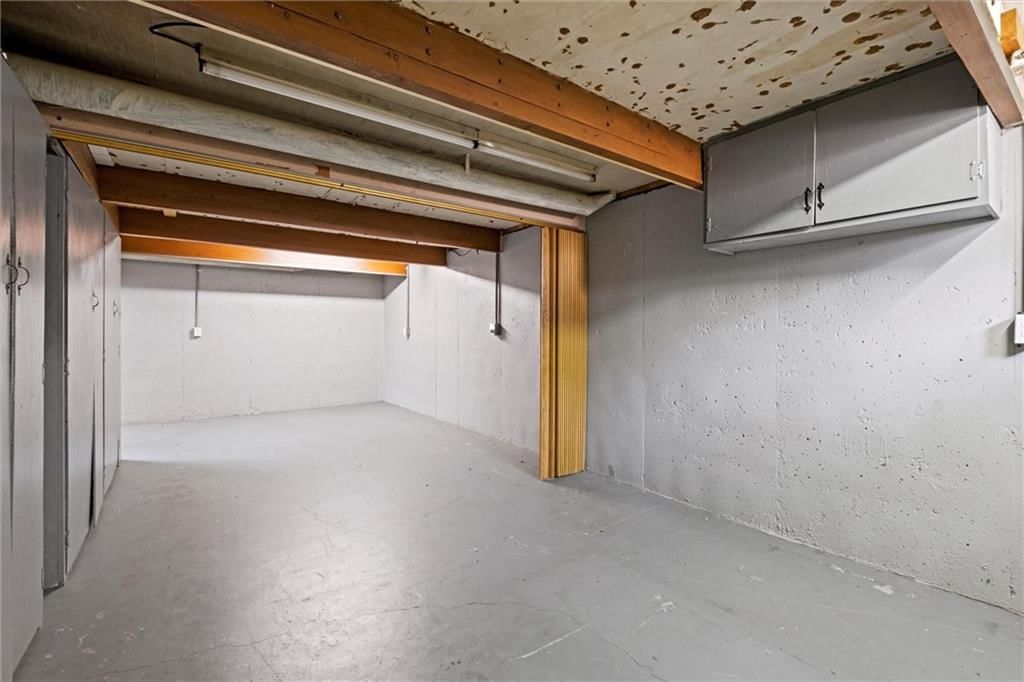 906 N 70th Street — photo 28