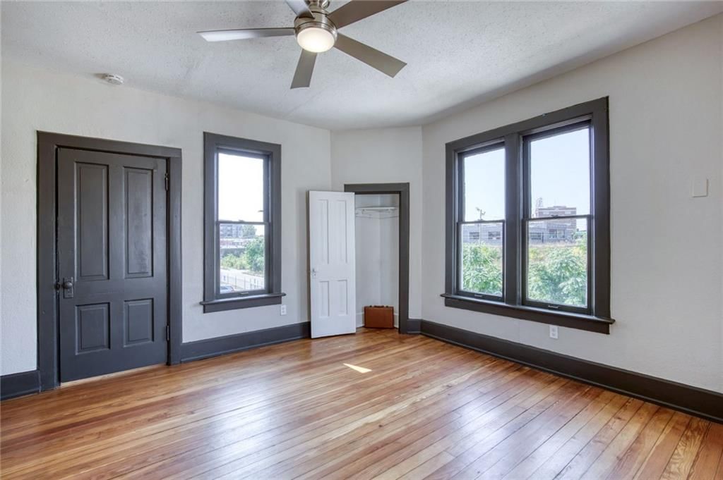 3935 Central Street — photo 36
