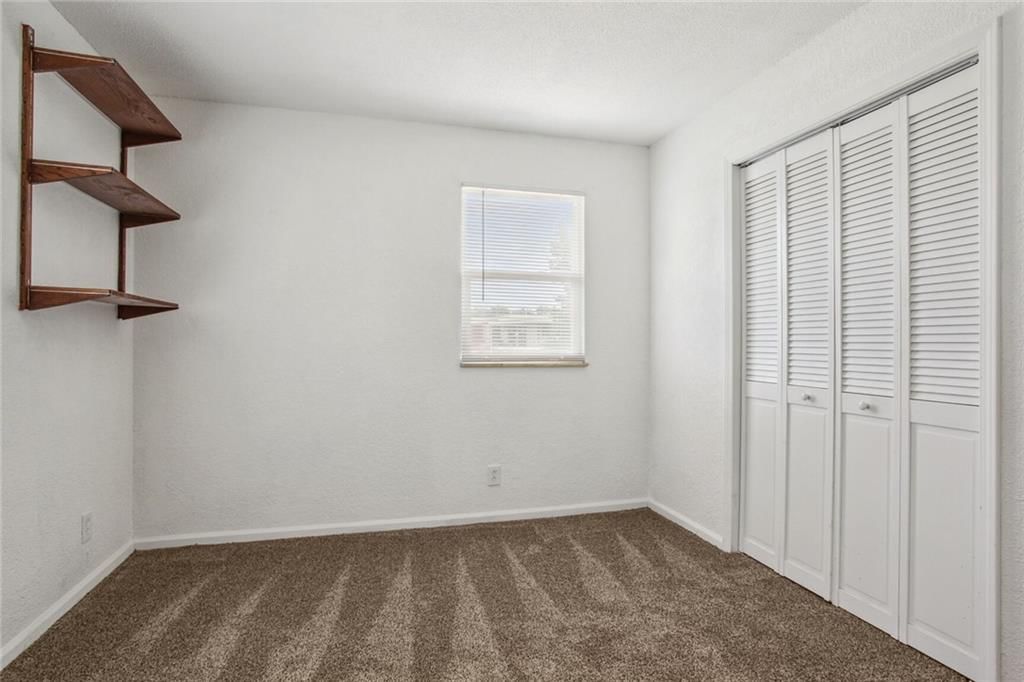 1101 W Elm Street — photo 17