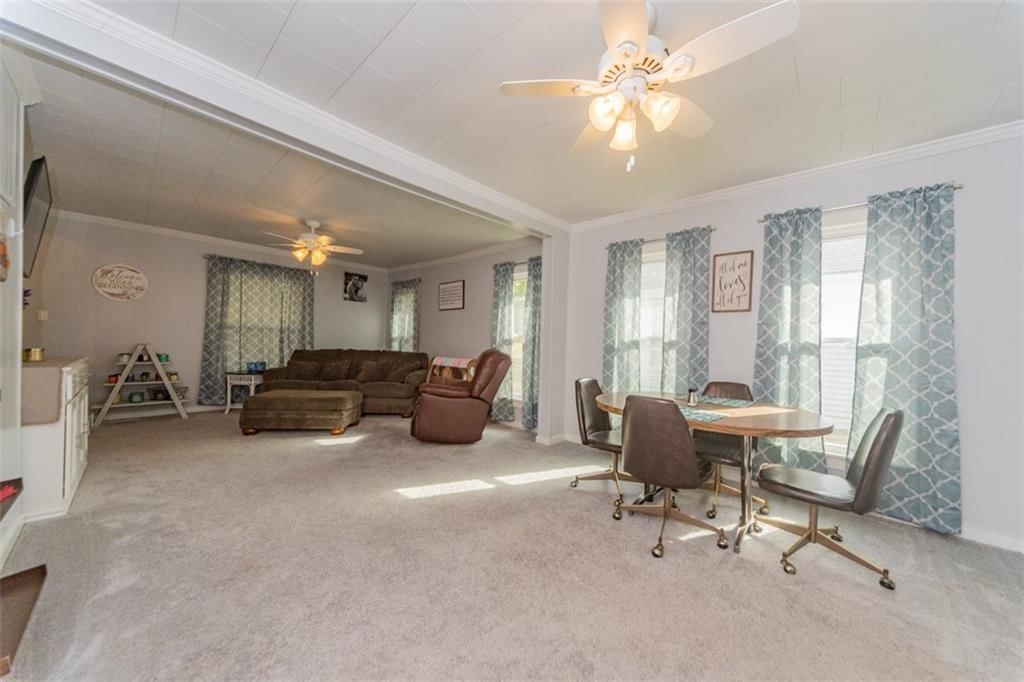 105 W Taylor Street — photo 15