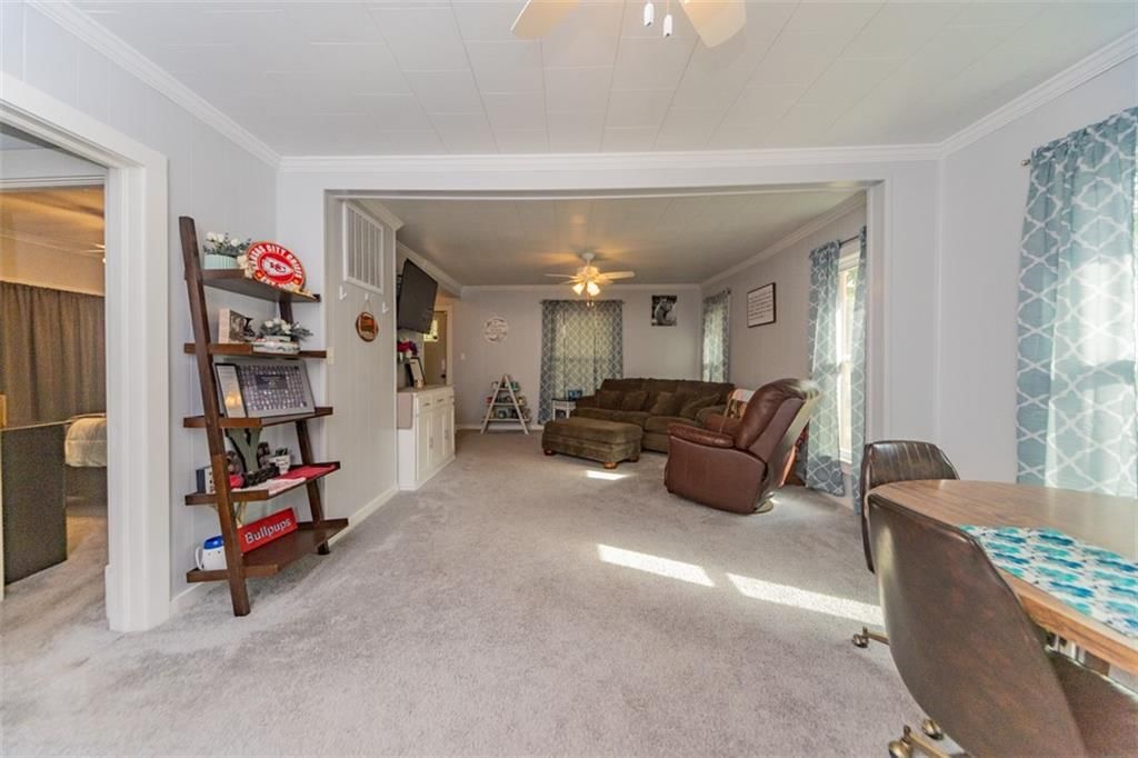 105 W Taylor Street — photo 16