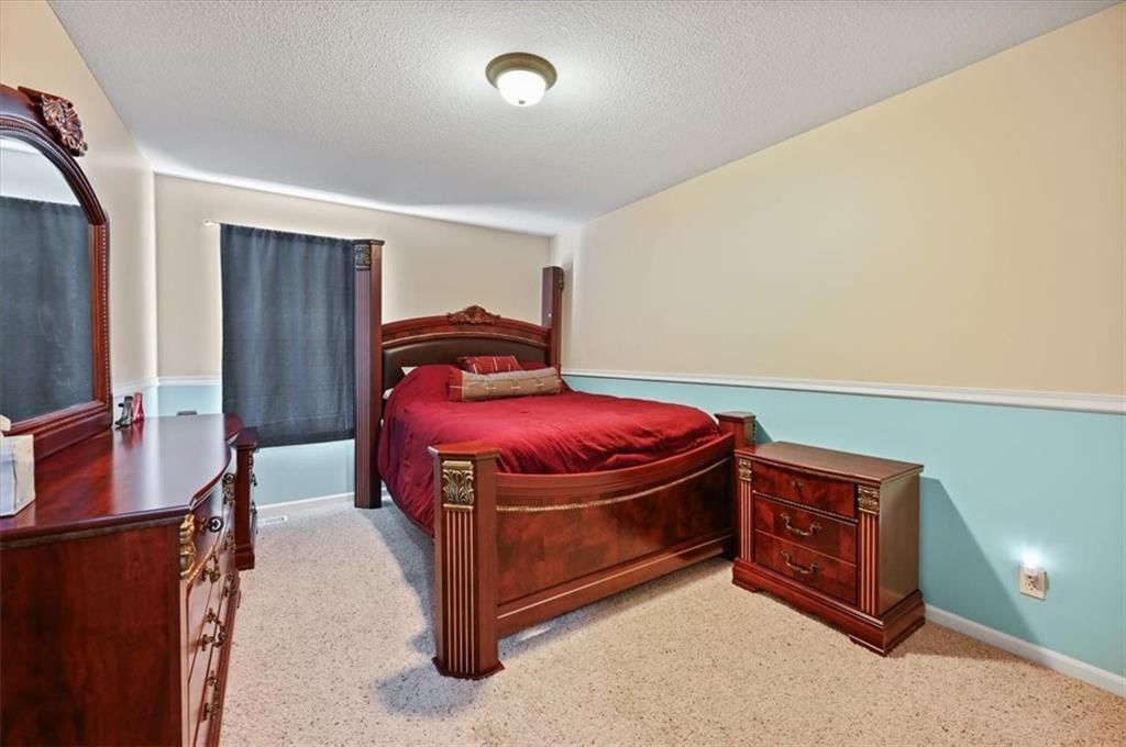 1060 Allyssa Court — photo 12