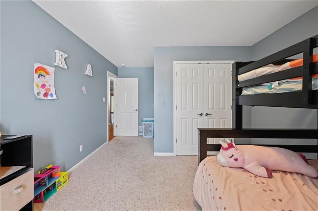 1060 Allyssa Court — photo 15