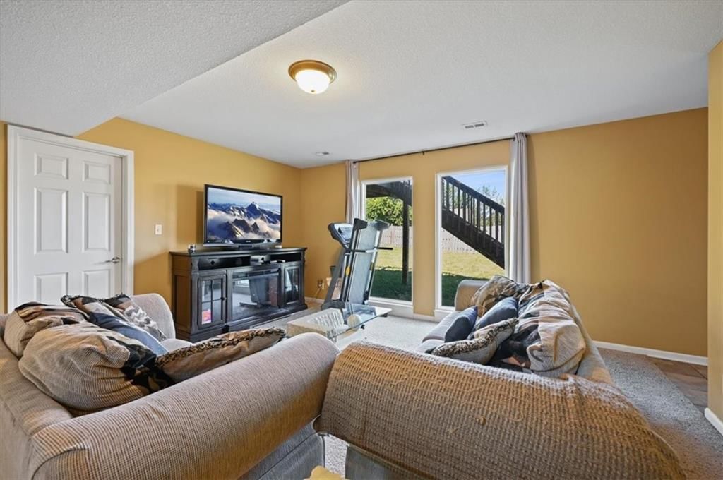 1060 Allyssa Court — photo 21