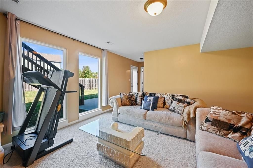1060 Allyssa Court — photo 22