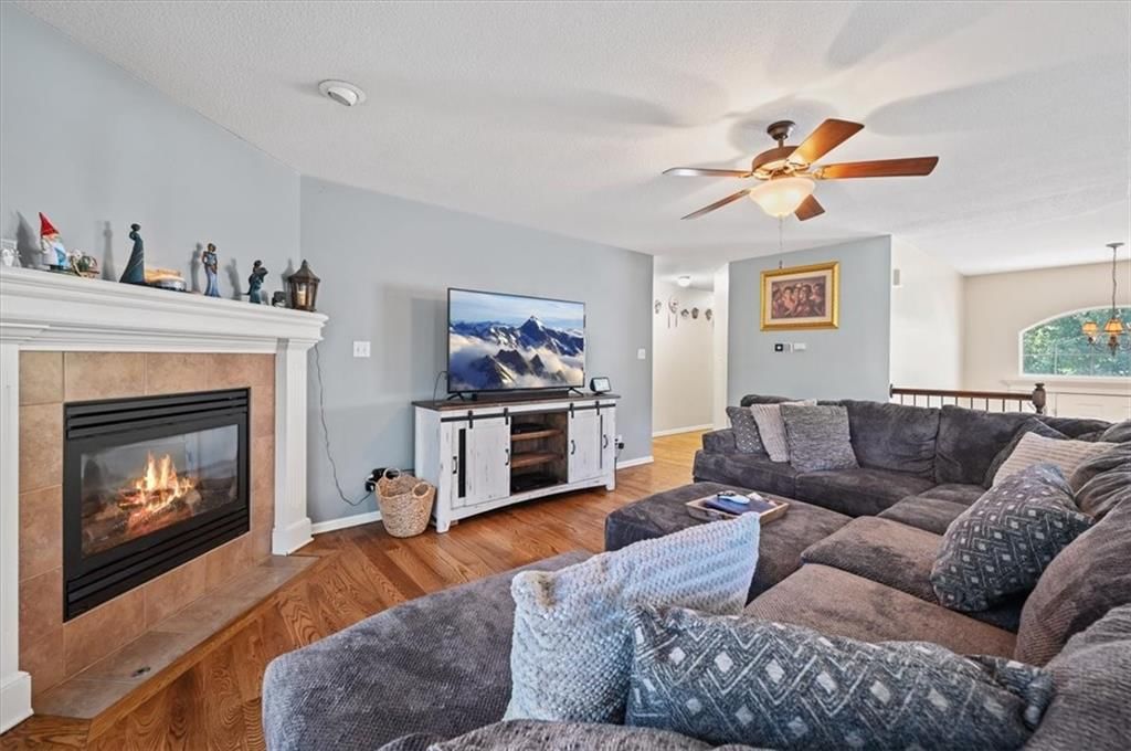 1060 Allyssa Court — photo 7