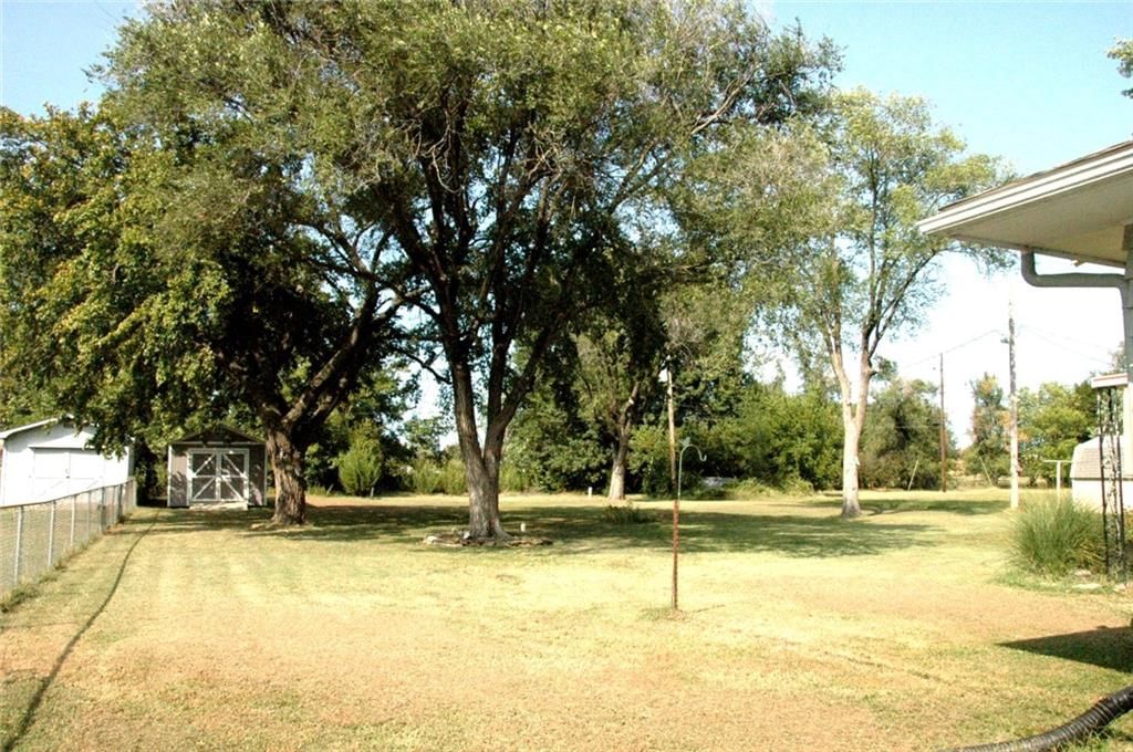 3015 Chess Avenue — photo 4