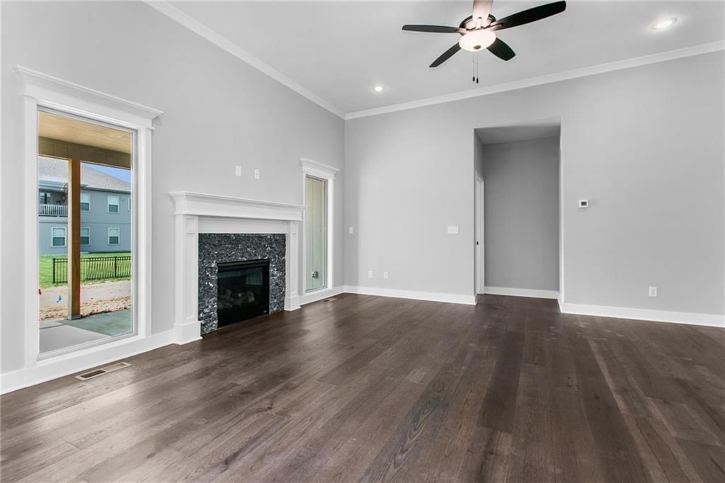 9022 N Monroe Avenue — photo 16