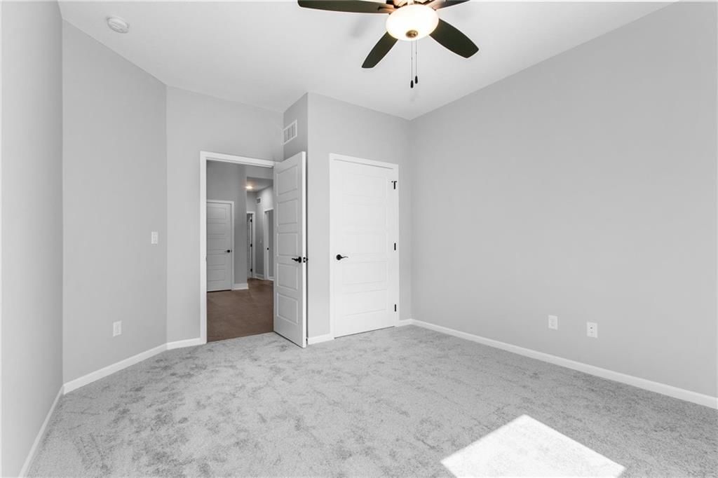 9022 N Monroe Avenue — photo 22