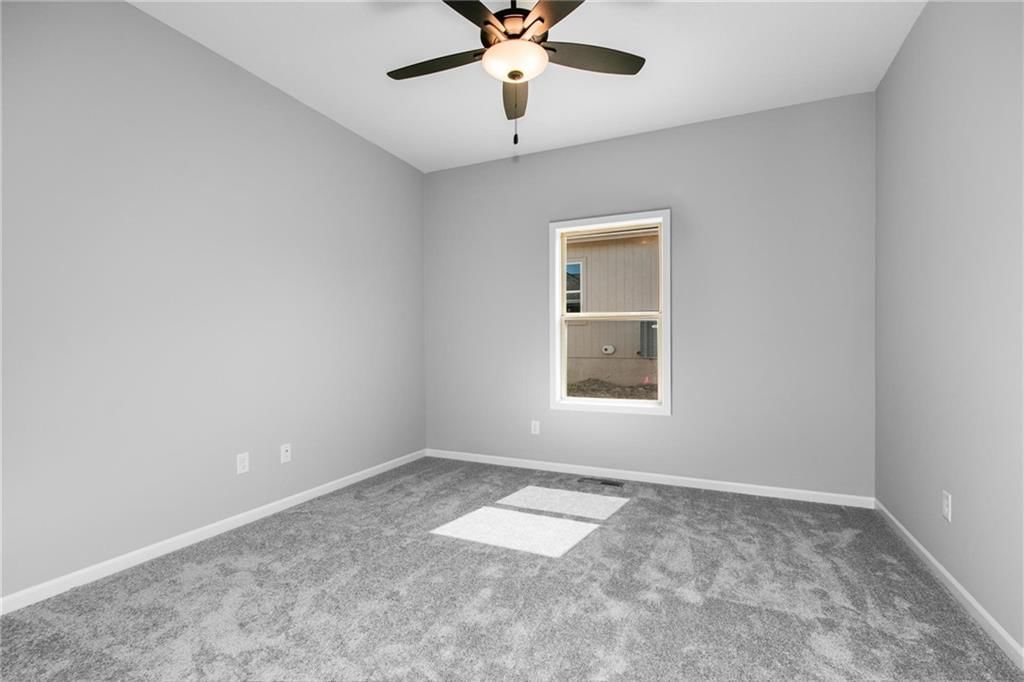 9022 N Monroe Avenue — photo 6