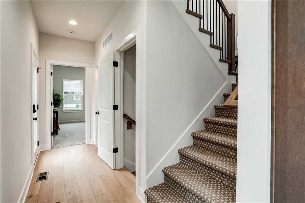4339 Virginia Avenue — photo 20