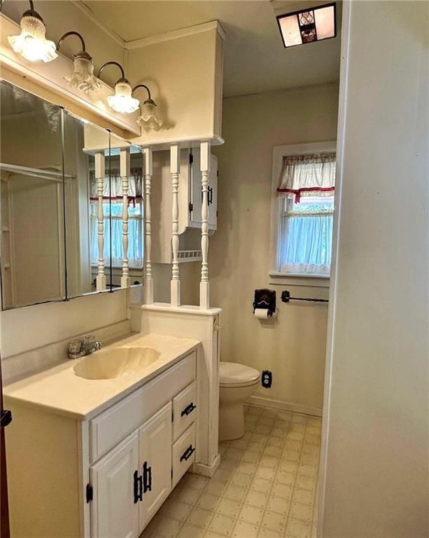 1127 E Country Road — photo 13