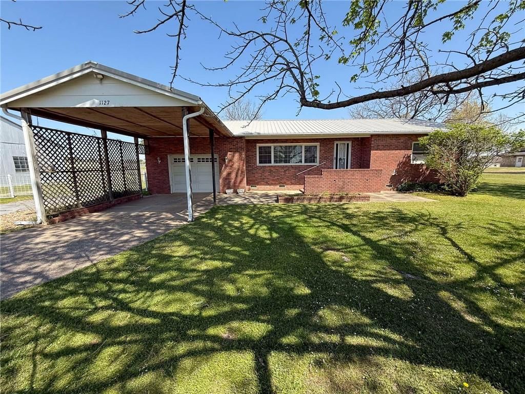 1127 E Country Road — photo 29