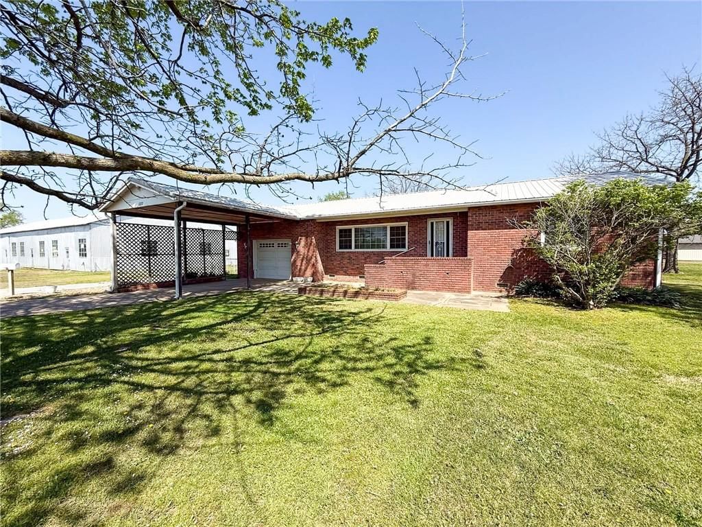 1127 E Country Road — photo 35