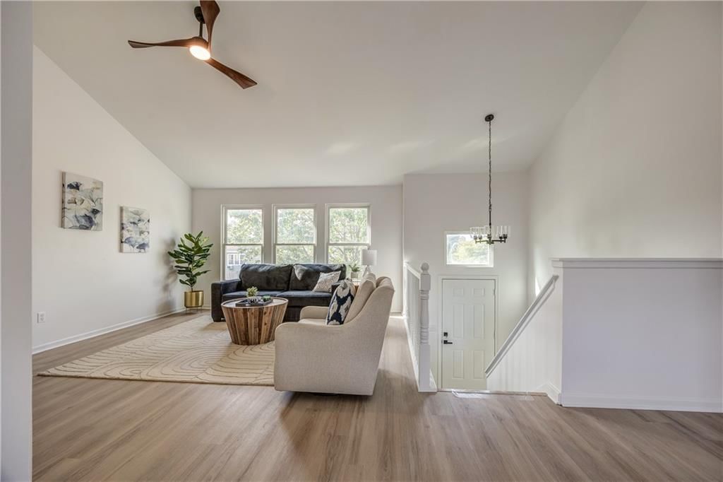 442 N Birch Street — photo 15