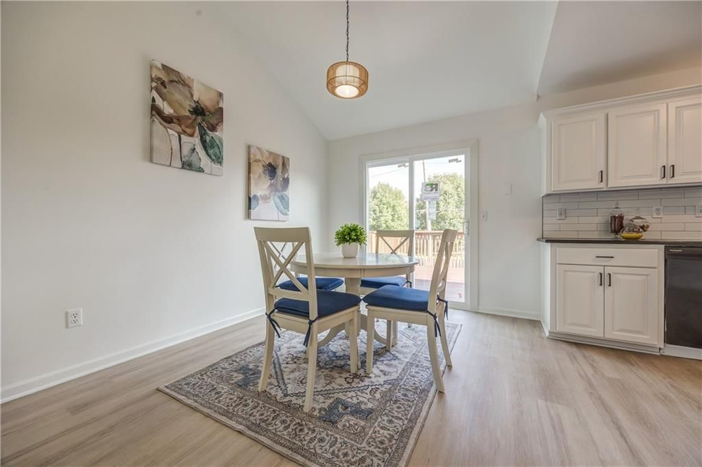 442 N Birch Street — photo 22