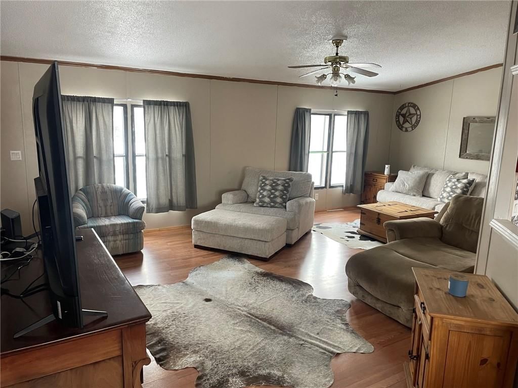 5026 Wallace Lane — photo 16