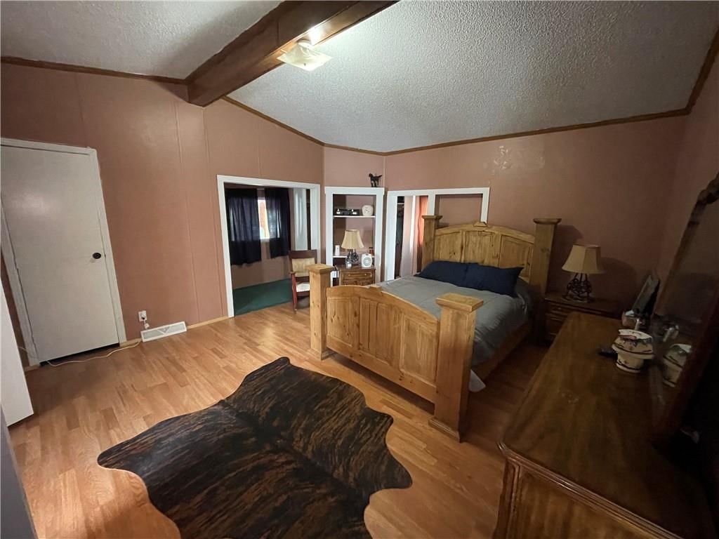 5026 Wallace Lane — photo 10