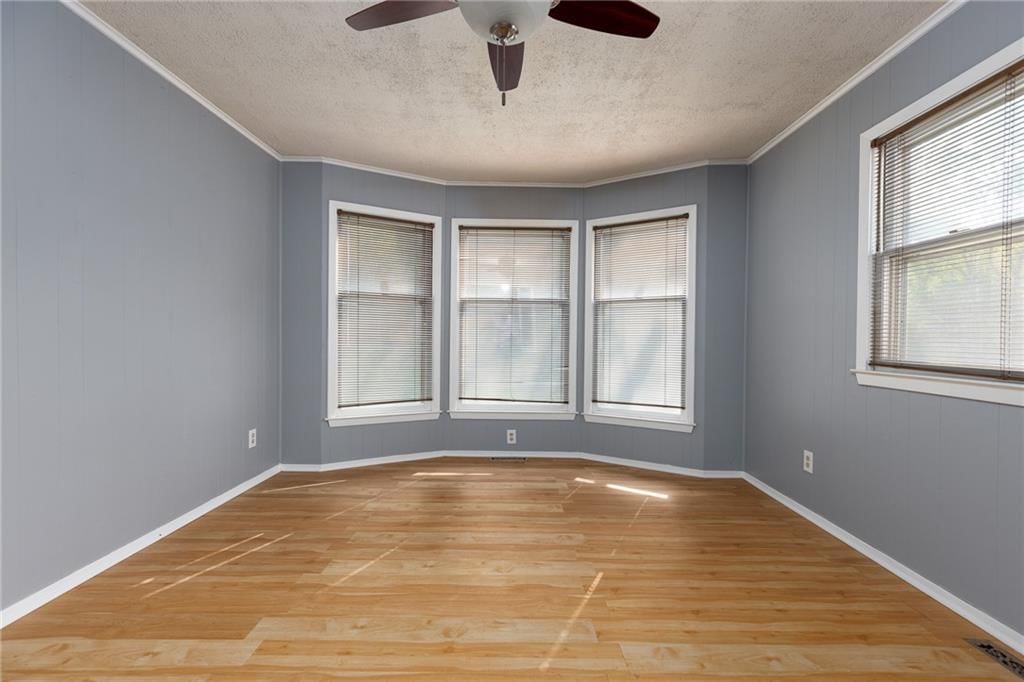 4013 S Osage Street — photo 8