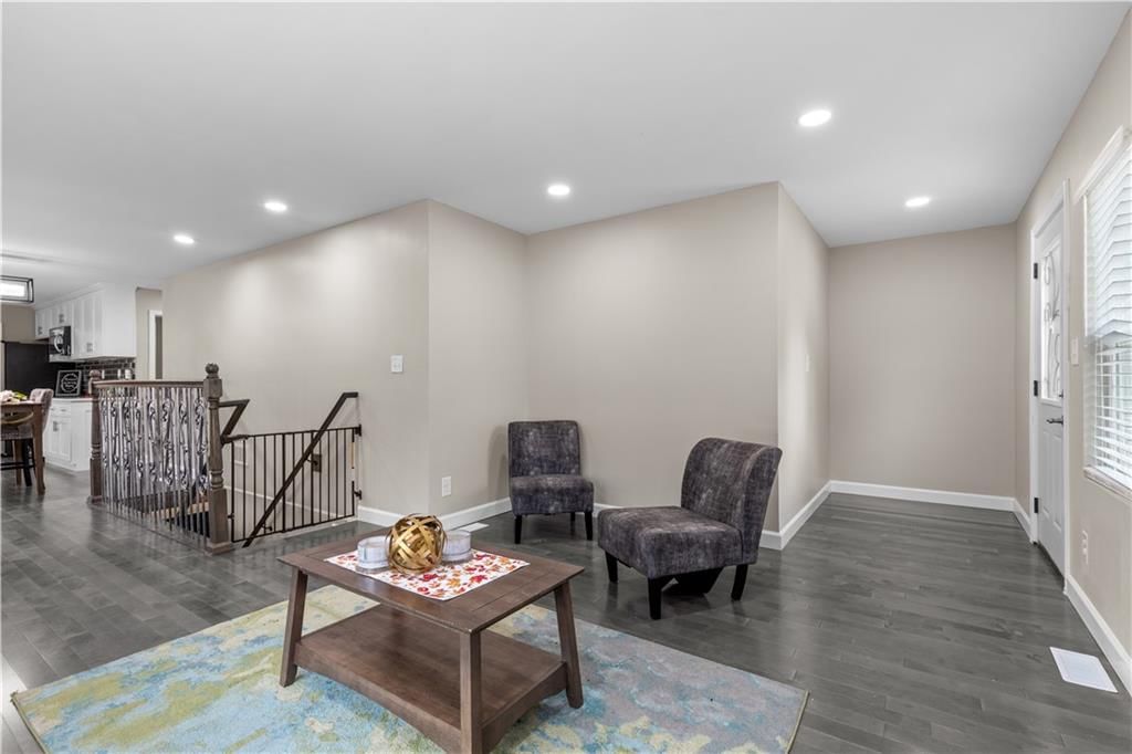 9001 E 66th Street — photo 12