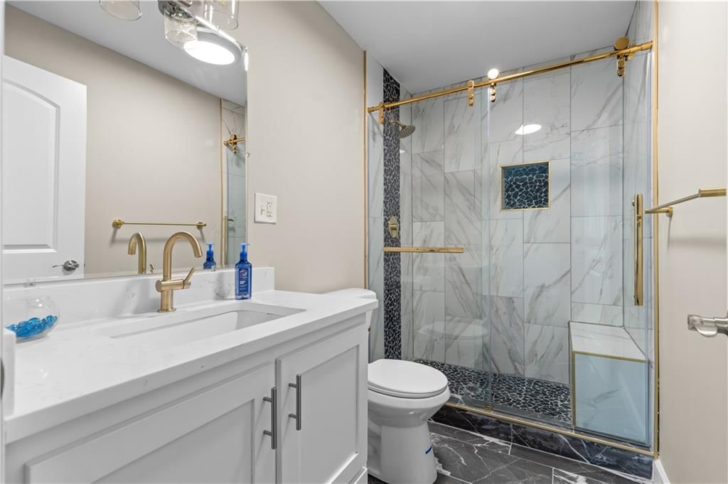 9001 E 66th Street — photo 32