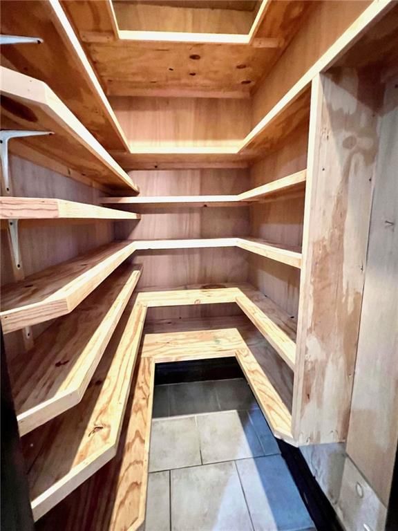601 E Clay Street — photo 13