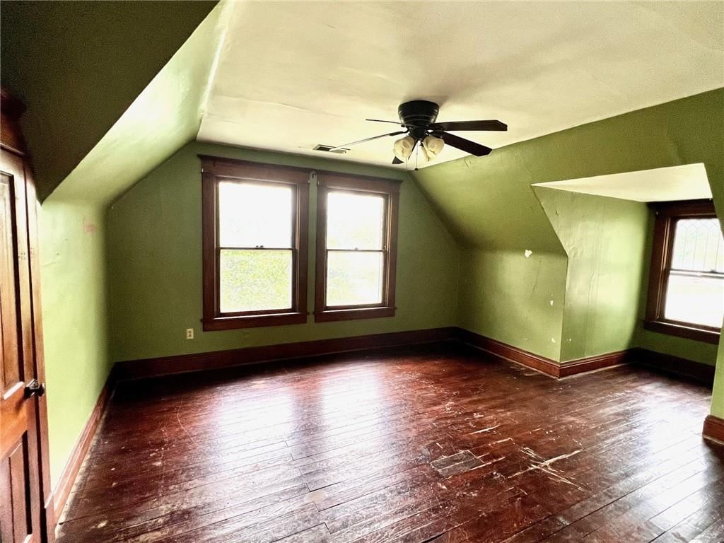 601 E Clay Street — photo 20