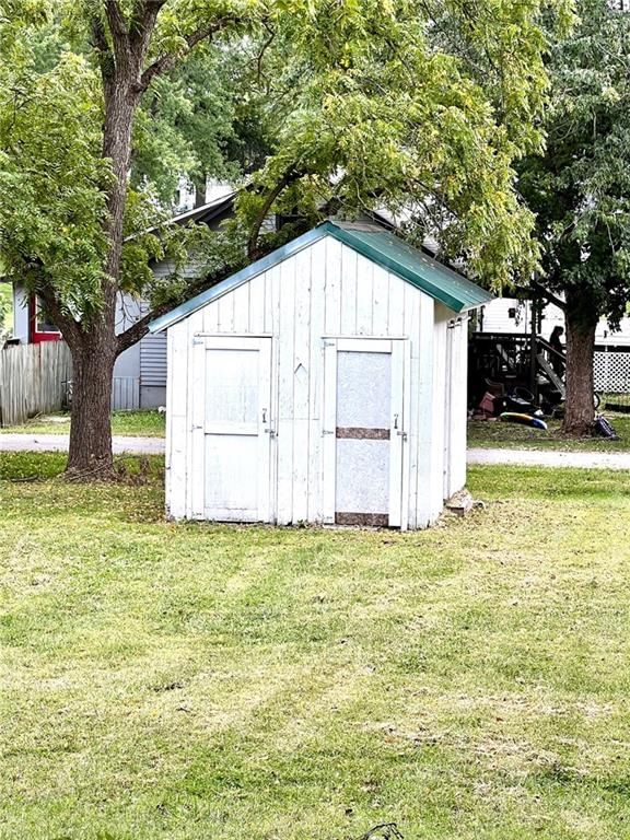 601 E Clay Street — photo 7
