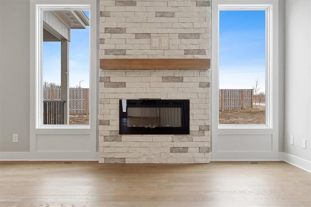 25010 W 94th Terrace — photo 5