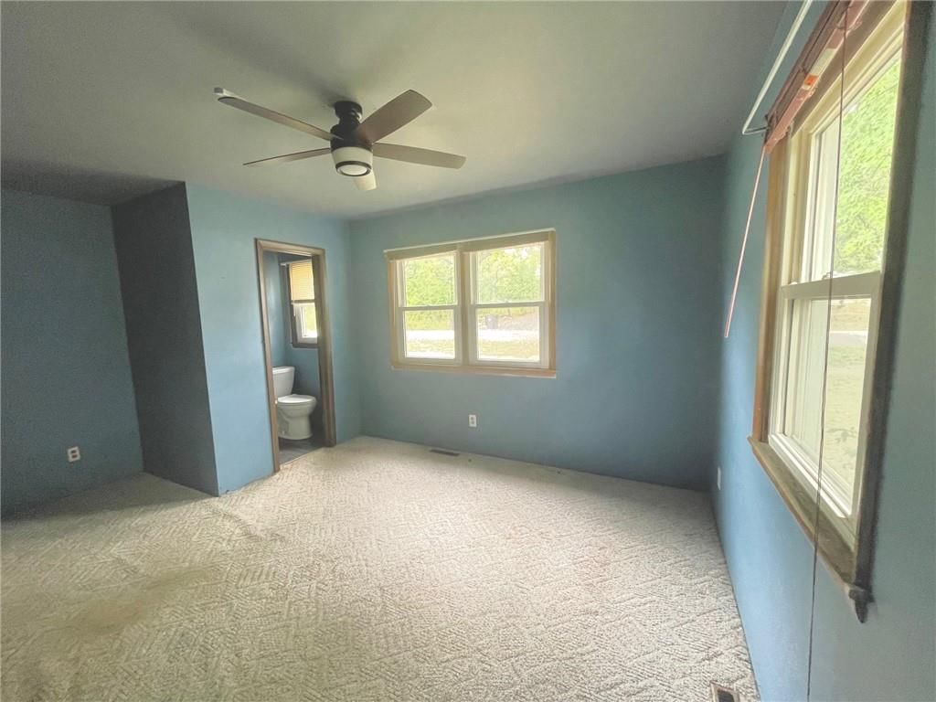 511 N Armstrong Street — photo 24