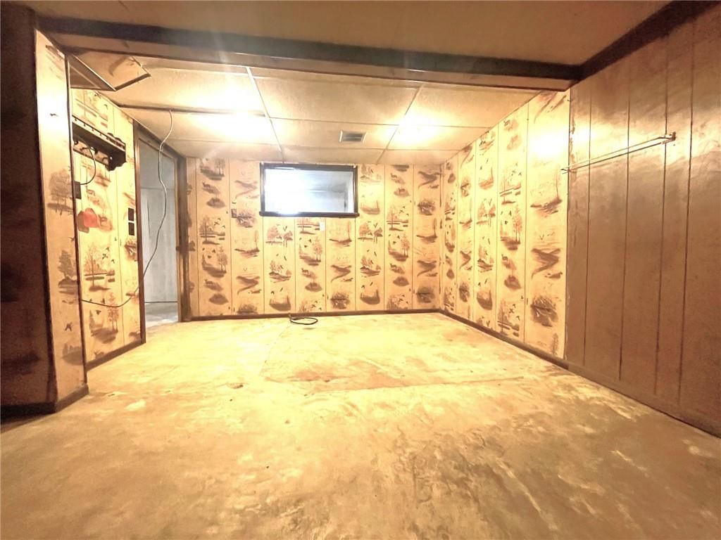 511 N Armstrong Street — photo 27