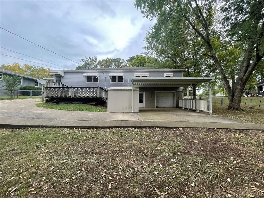511 N Armstrong Street — photo 5
