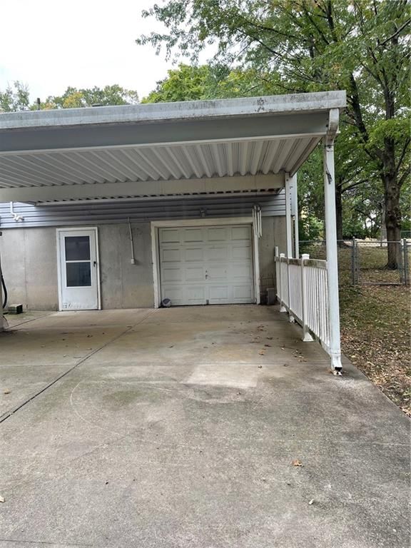 511 N Armstrong Street — photo 6