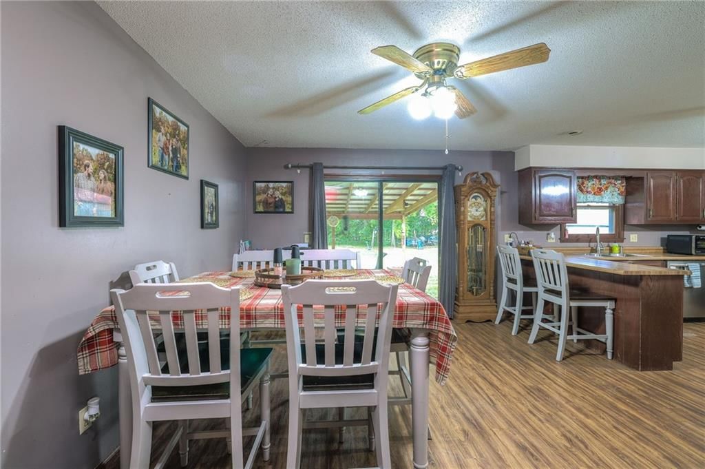 402 E Meadowlark Drive — photo 20